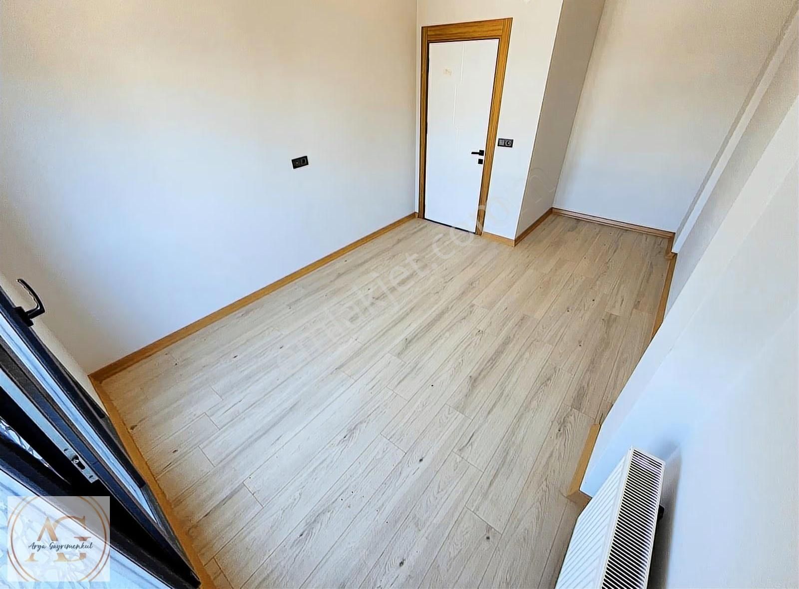 Arya Gayrimenkul'den Şık Tasarımlı Zeytinli'de 4+1 Satılık Villa - Görsel 31