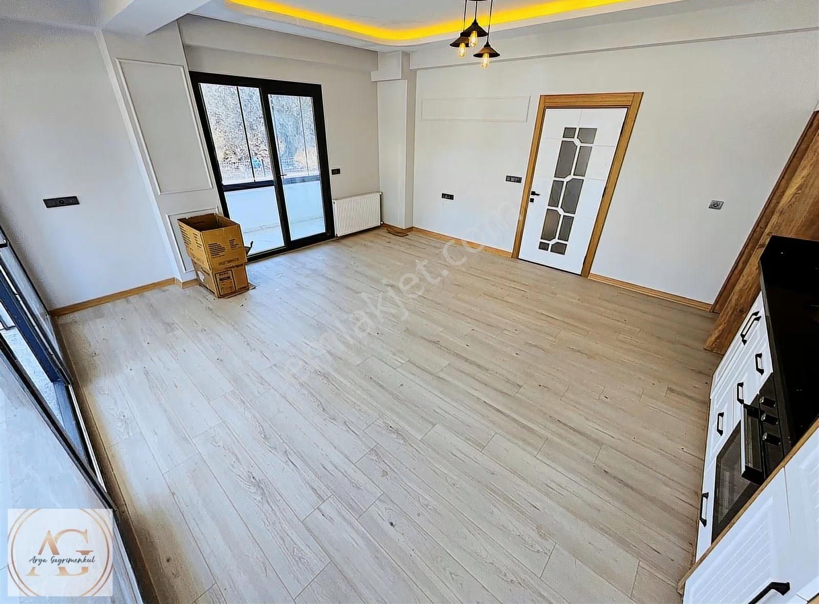 Arya Gayrimenkul'den Şık Tasarımlı Zeytinli'de 4+1 Satılık Villa - Görsel 23