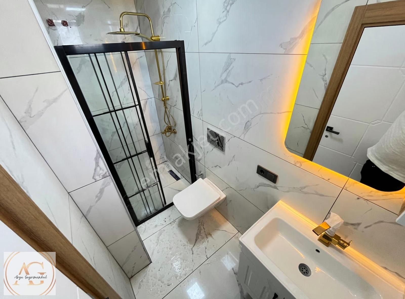 Arya Gayrimenkul'den Şık Tasarımlı Zeytinli'de 4+1 Satılık Villa - Görsel 27