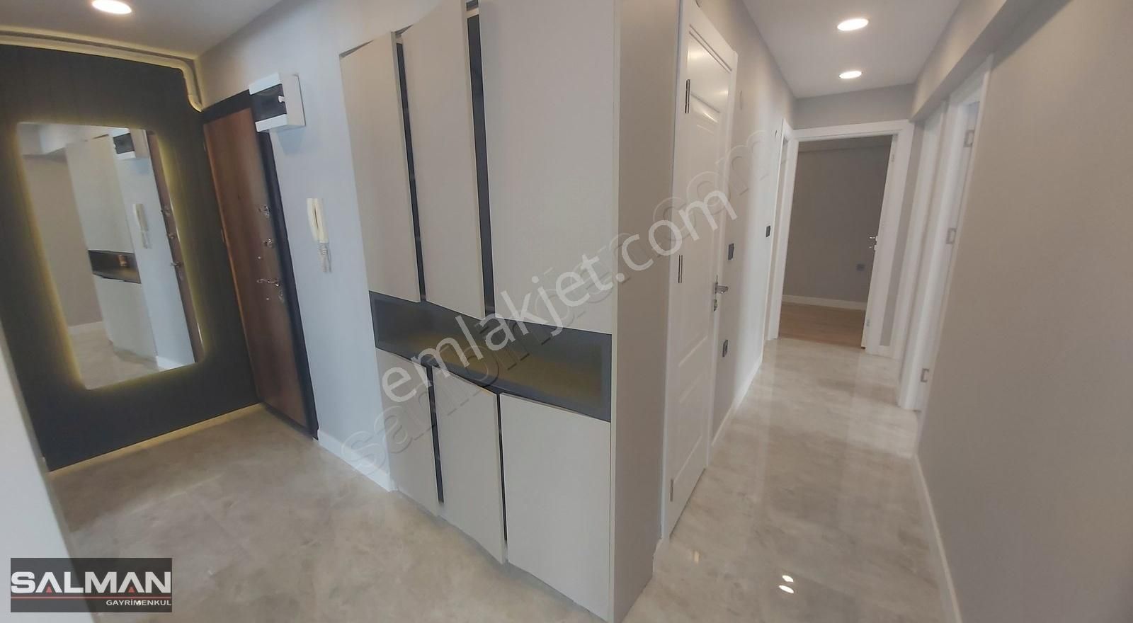 Bostanlı Yusuf Vardar Sokakta Full Tadilatlı Satılık 3+1 Daire - Görsel 26