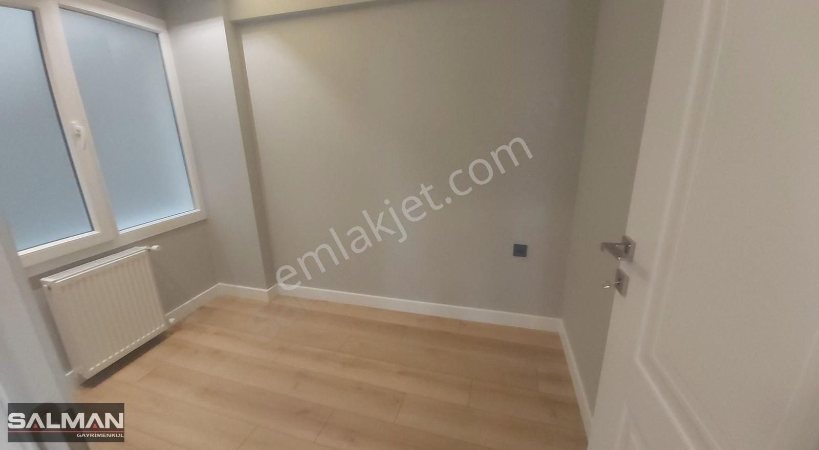 Bostanlı Yusuf Vardar Sokakta Full Tadilatlı Satılık 3+1 Daire - Görsel 12