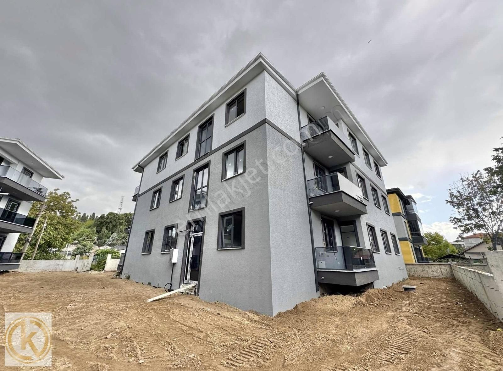 Kaymak Emlaktan Erenler Merkezde 2+1 105m2 Ara Kat Satılk Daire - Görsel 20