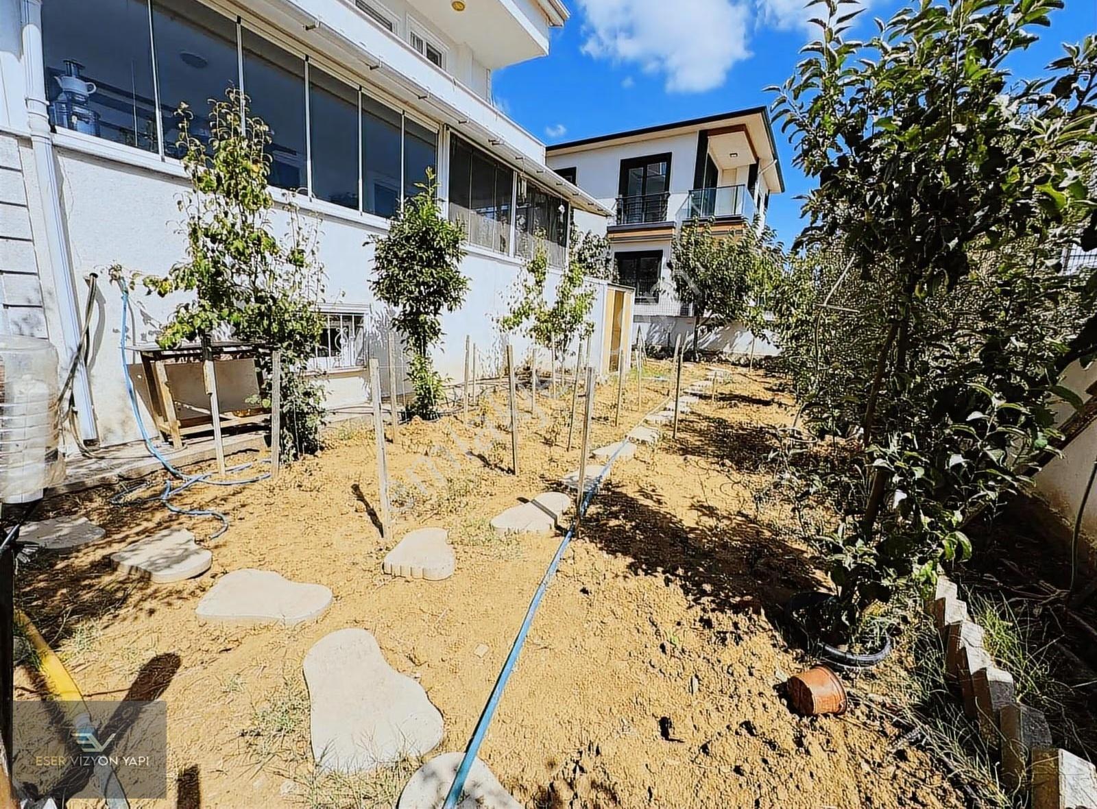 Caddeye Cephe 5+1 Bodrumlu Kış Bahçeli Otoparklı Daha İyisi Yok - Görsel 12