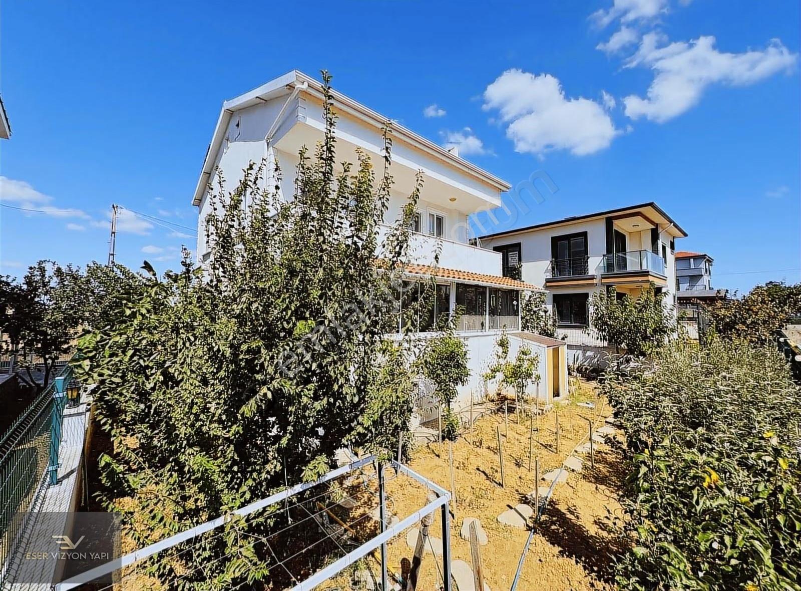 Caddeye Cephe 5+1 Bodrumlu Kış Bahçeli Otoparklı Daha İyisi Yok - Görsel 34