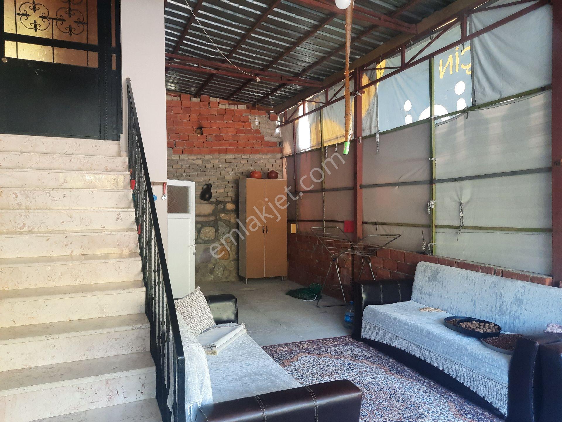 Hamidiye'de Icinde Bag Evi Bulunan Satilik - Görsel 14