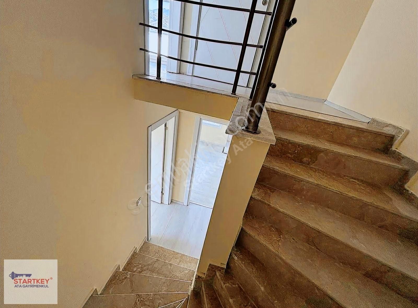 Çandarlıda Muhteşem Konumda Doğa Ve Deniz Manzaralı 2+1 Dubleks - Görsel 13