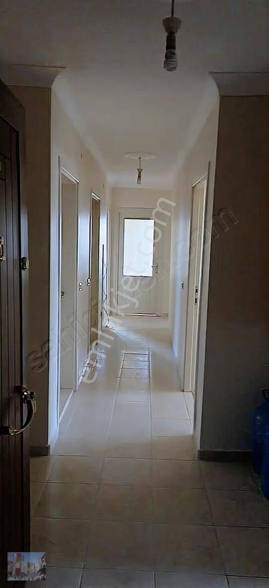 Ihlamur Sitesi'nde Kale Manzaralı 3+1 Kiralık Daire - Görsel 5