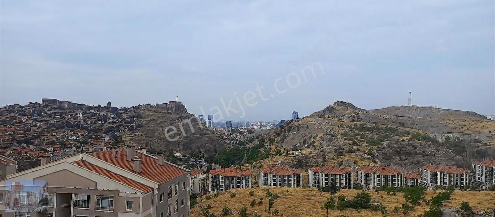 Ihlamur Sitesi'nde Kale Manzaralı 3+1 Kiralık Daire - Görsel 28