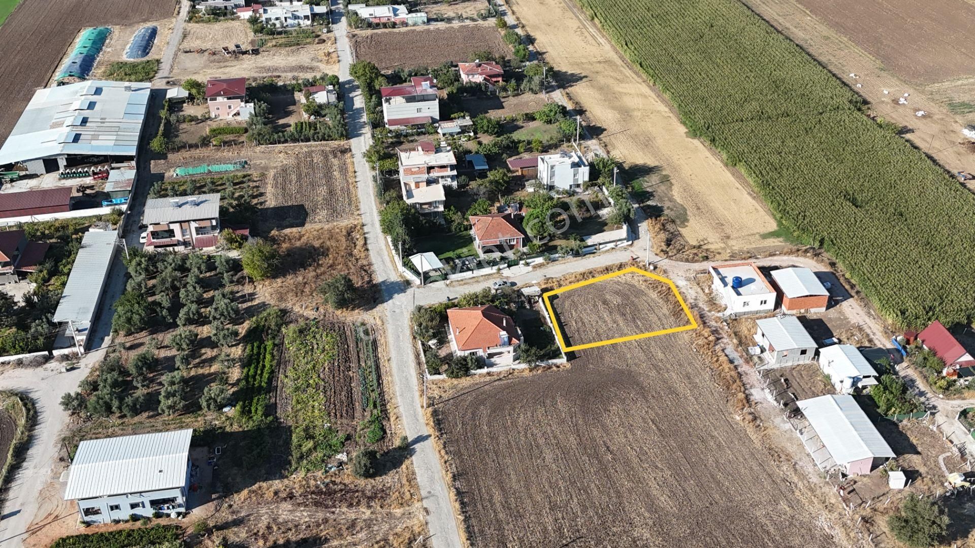 Oğlananasında Köşe Konut-villa 3 Kat 0.60 Emsal H=9.80 Arsa Menderes İzmir - Görsel 3