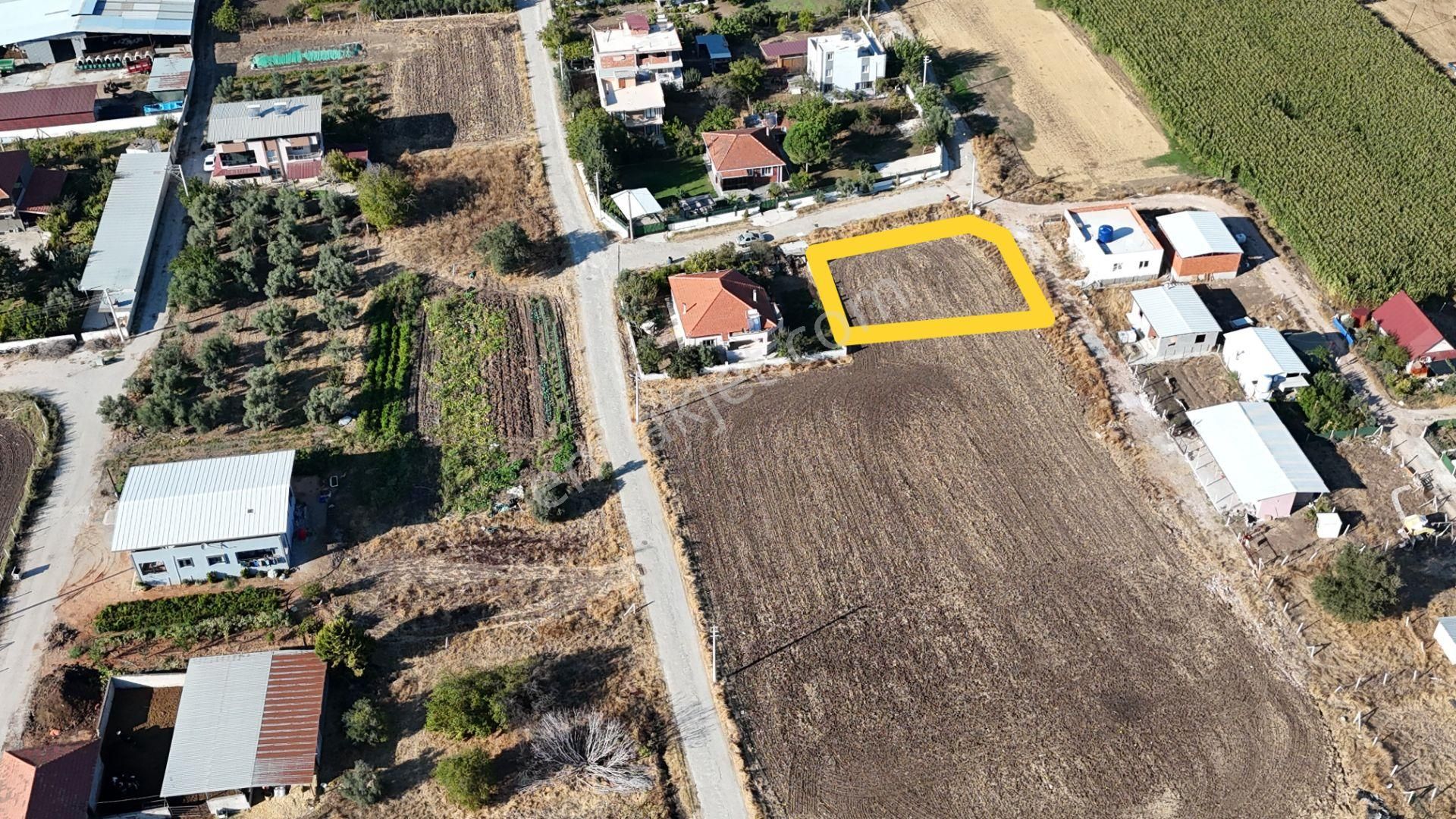 Oğlananasında Köşe Konut-villa 3 Kat 0.60 Emsal H=9.80 Arsa Menderes İzmir - Görsel 4