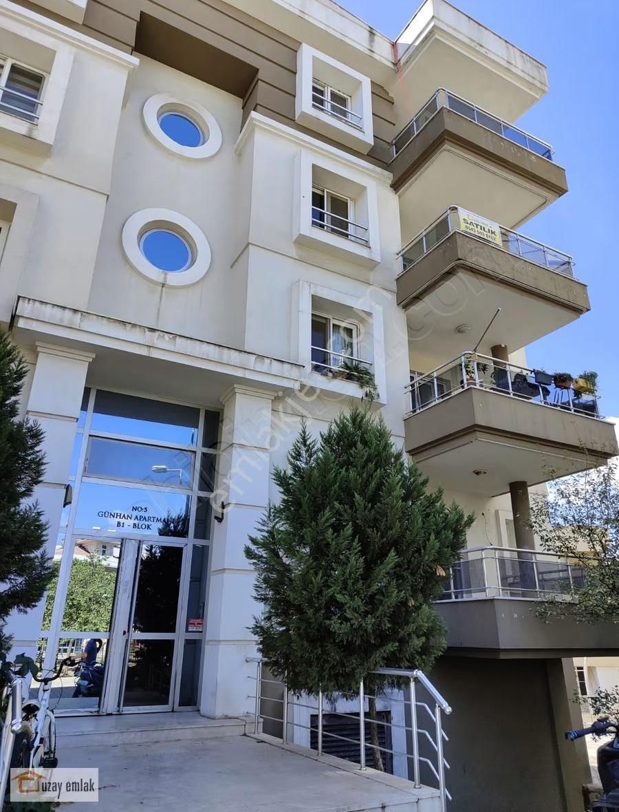 Milas Atakent Sitesin'de Satılık 125 M2 3+1 Ara Kat Daire