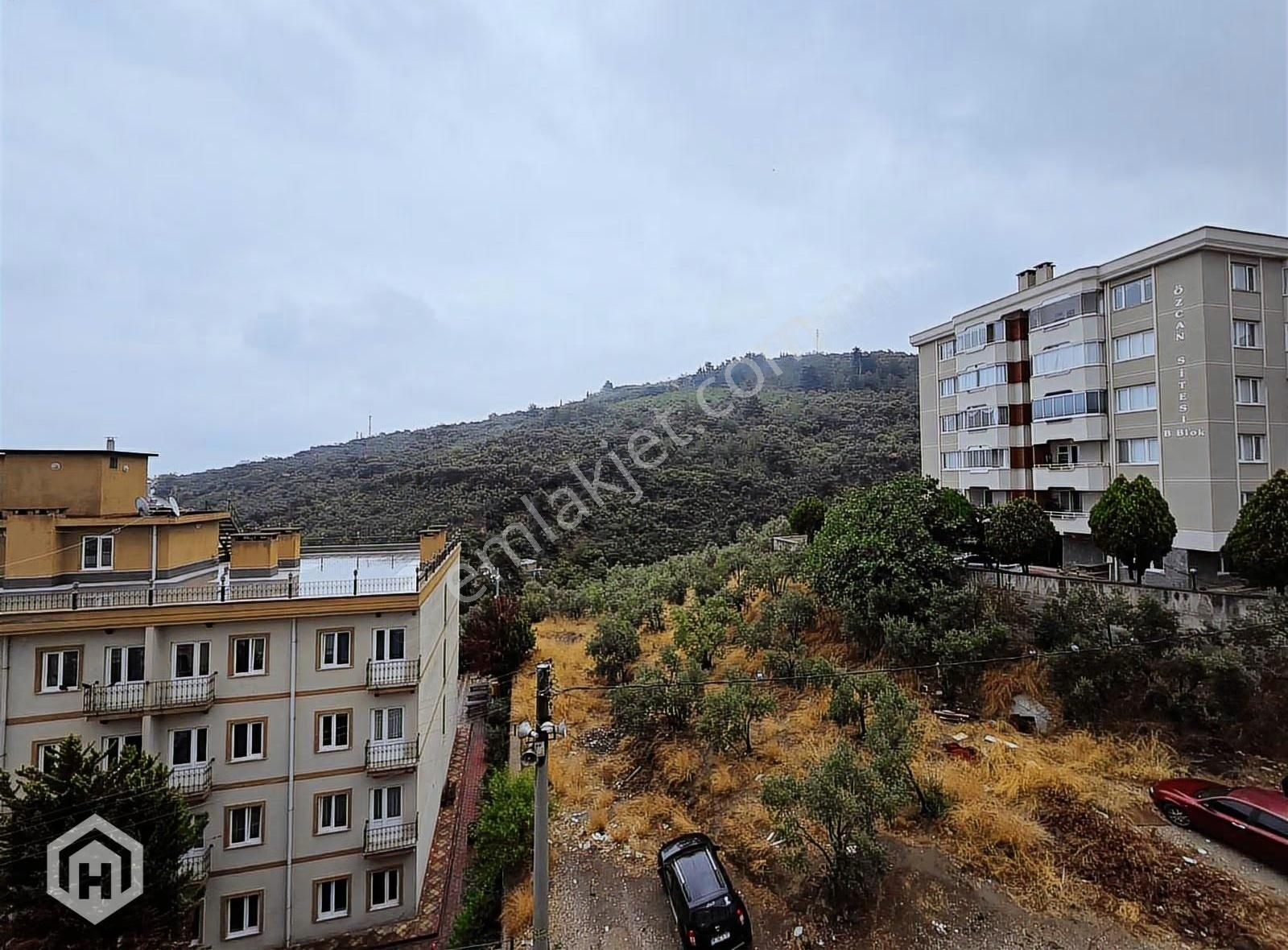 Mudanya'da İçi Yenilenmiş Deniz Manzaralı 2+1 Arakat Daire - Görsel 5