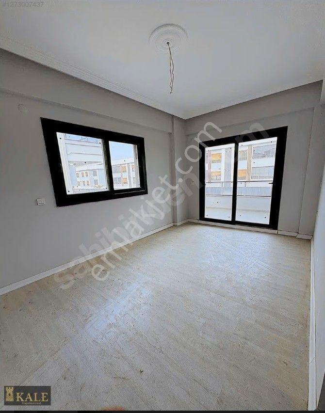 Kale'den Fen Lisesi Civarında Kiralık 3+1