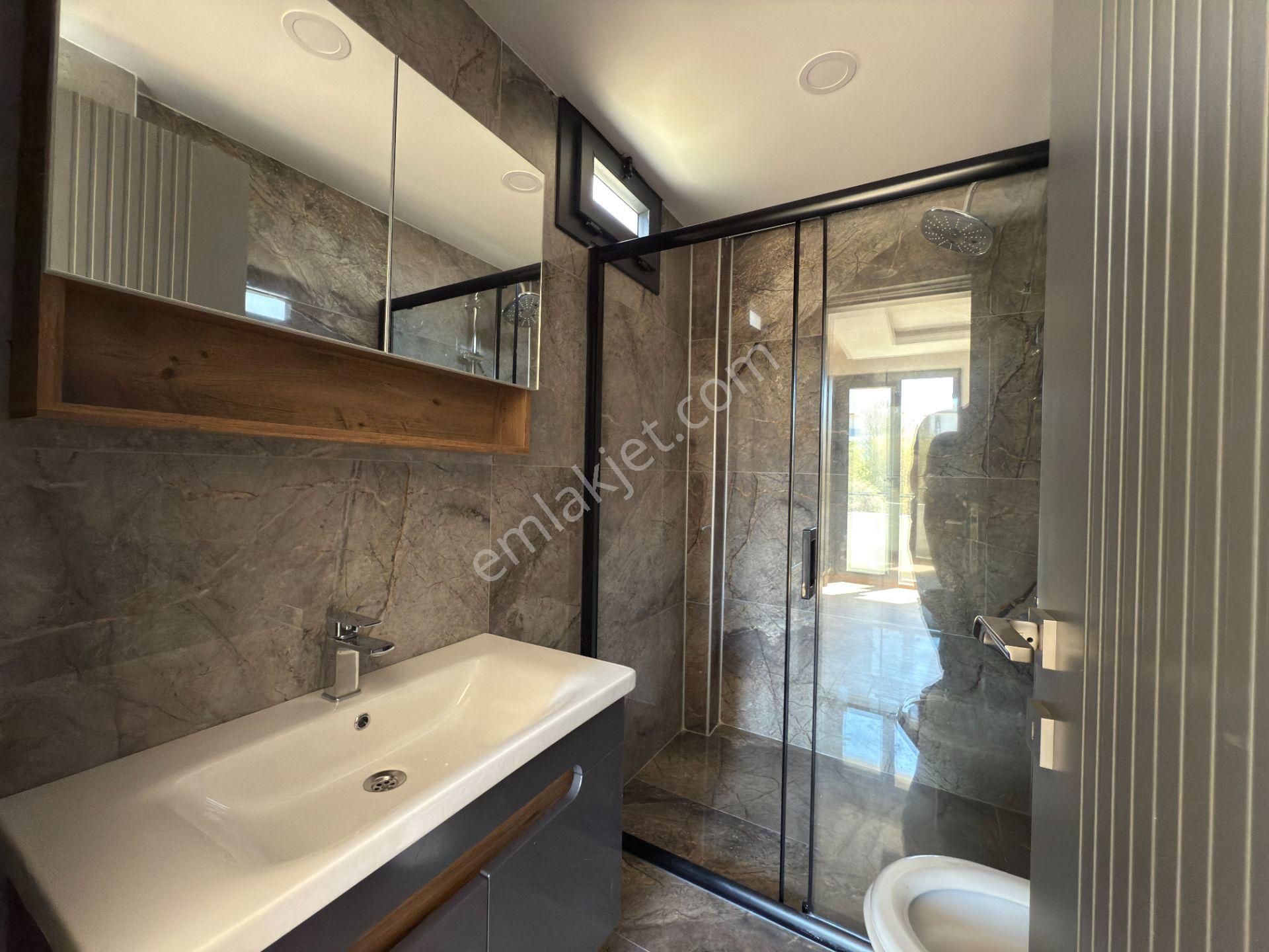 Thor'dan Ayaş'ta Denize Yürüme Mesafesinde 3+1 Dubleks Villa - Görsel 30