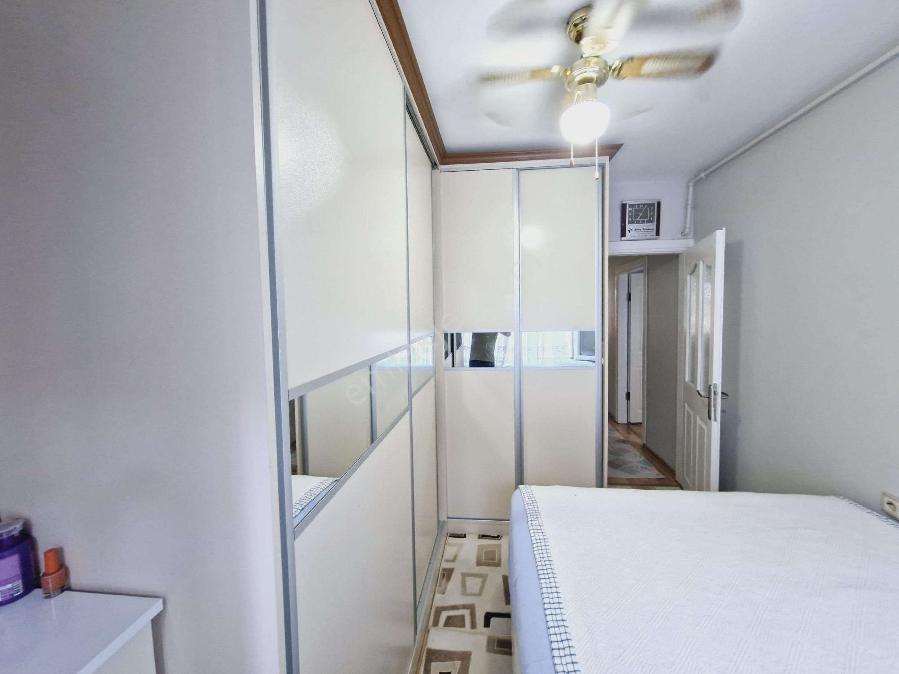 İnönü Caddesi Ve Metro İstasyonuna Çok Yakın Çift Cepheli Temiz Bakımlı Daire - Görsel 16