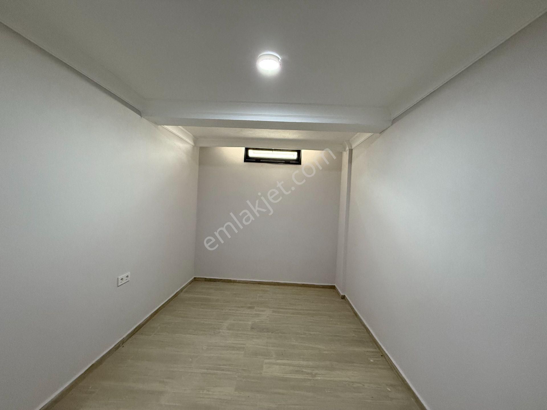 Seferihisar Akarca Elmastaş’ta Deniz Manzaralı, Havuzlu, Köşe Konumlu Müstakil Villa - Görsel 31