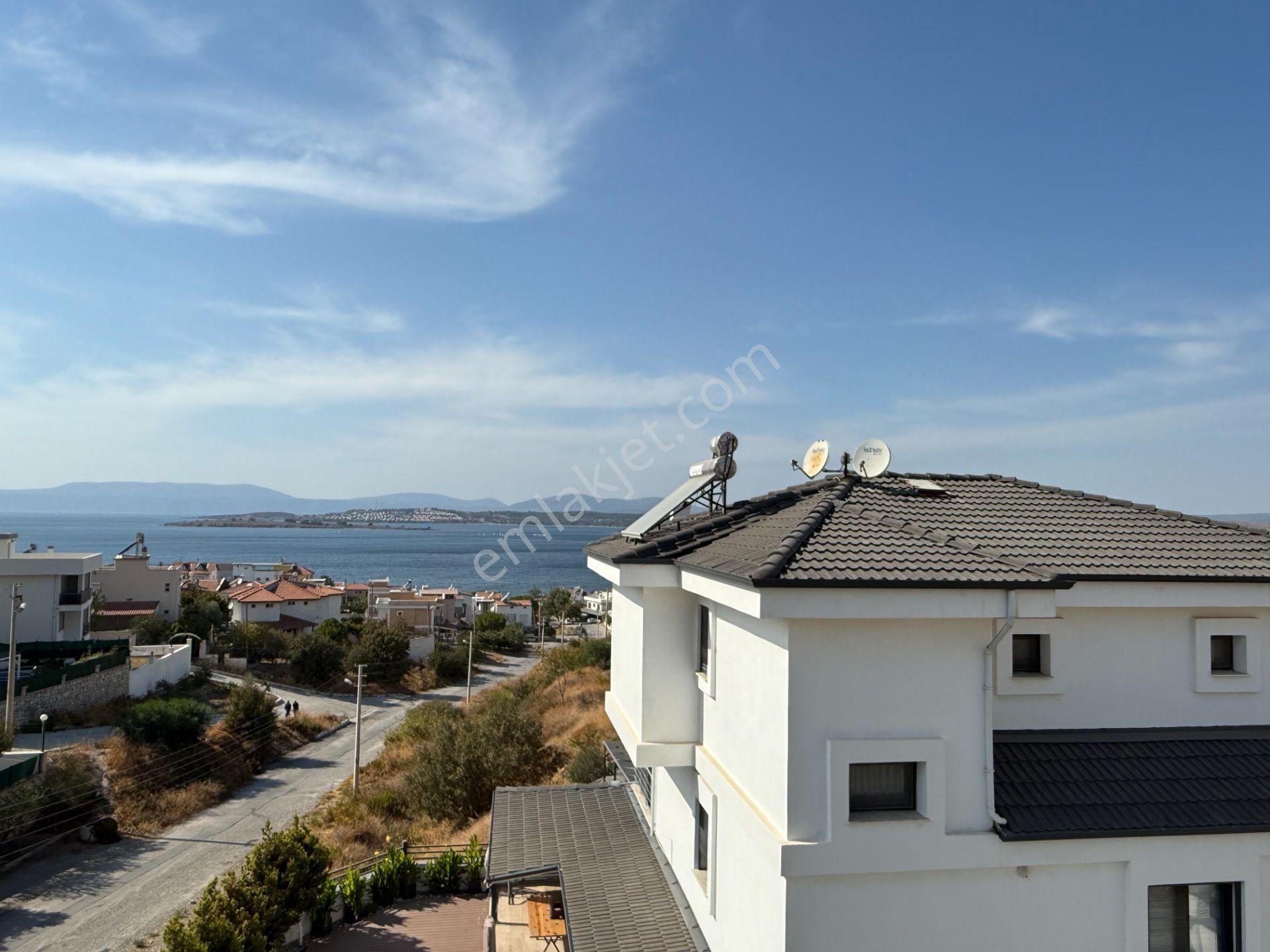 Seferihisar Akarca Elmastaş’ta Deniz Manzaralı, Havuzlu, Köşe Konumlu Müstakil Villa - Görsel 33