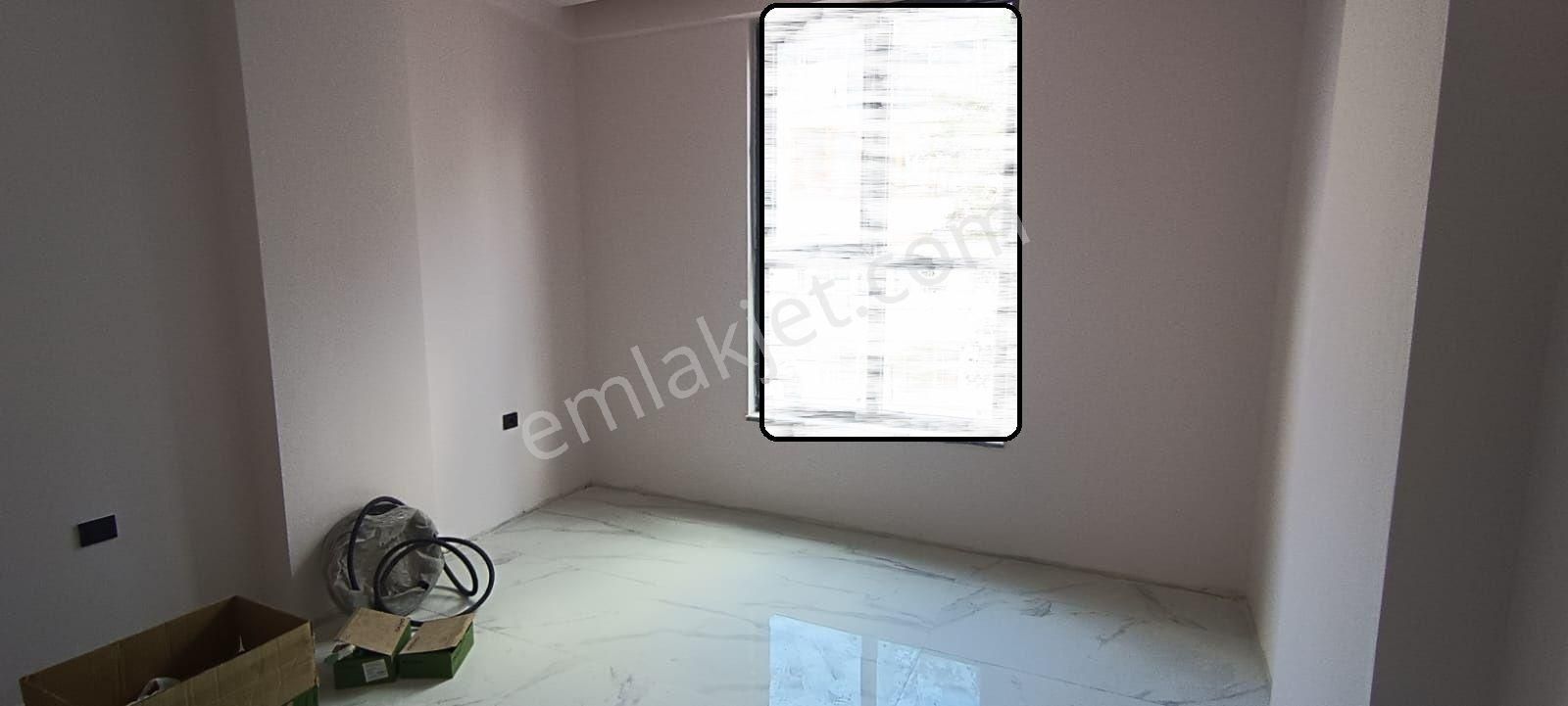 Ender Uysal Gayrimenkulden Atalar Mahallesin De 3+1 Balkonlu Asansörlü Sıfır Lüx Daire - Görsel 6