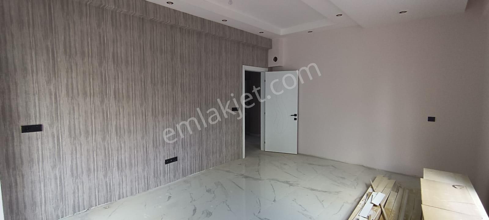 Ender Uysal Gayrimenkulden Atalar Mahallesin De 3+1 Balkonlu Asansörlü Sıfır Lüx Daire - Görsel 11