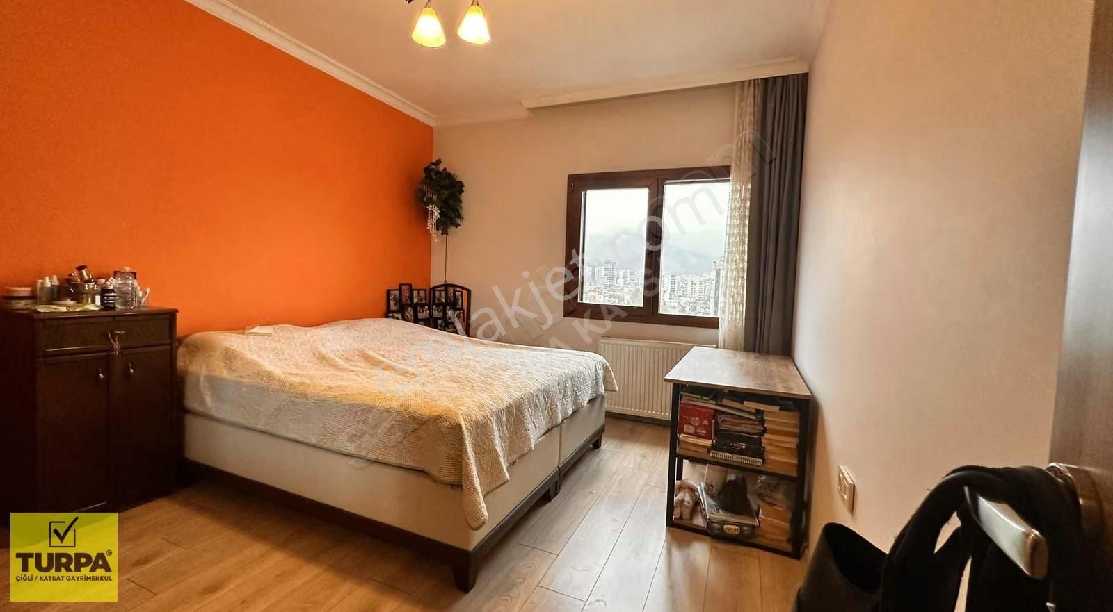 Karşıyaka İmbatlı'da Satılık 4+1 Teraslı Lüks Dubleks Daire - Görsel 8