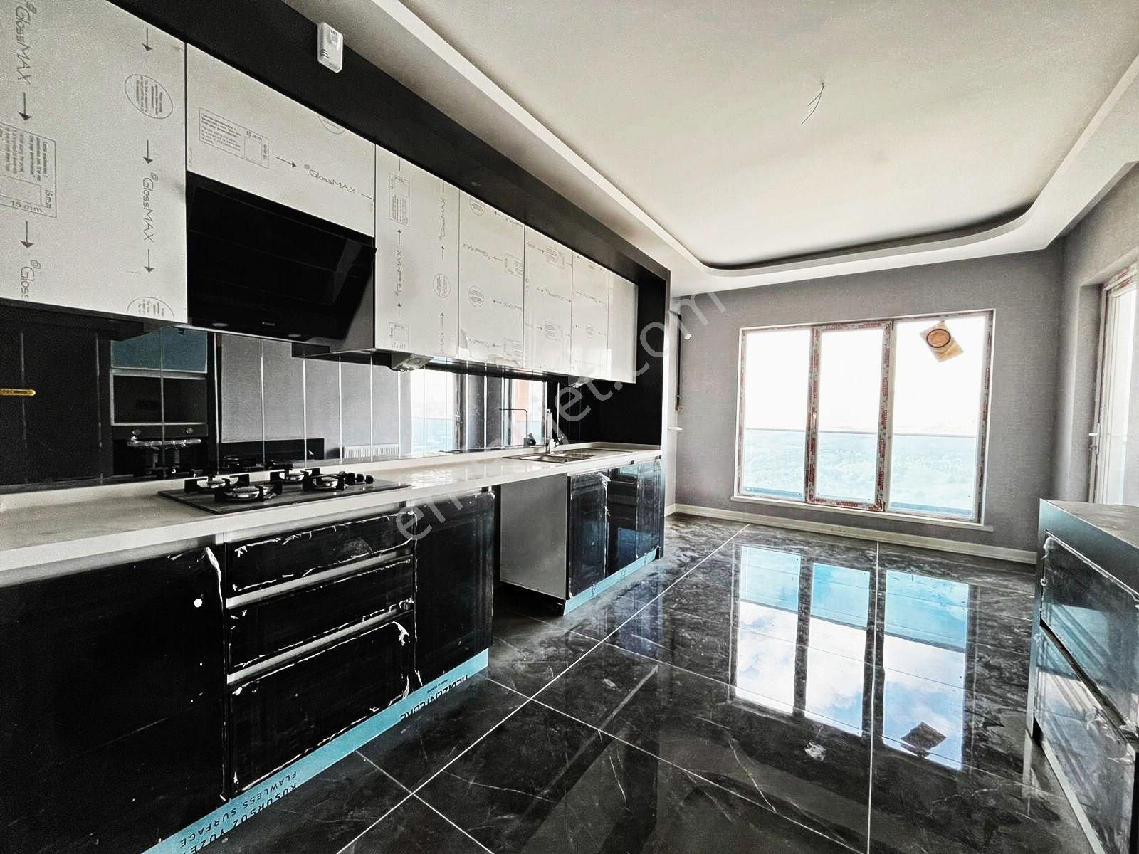 Yükseltepe'de 22.katta 4.5+1 Muazzam Site Dairesi! - Görsel 2