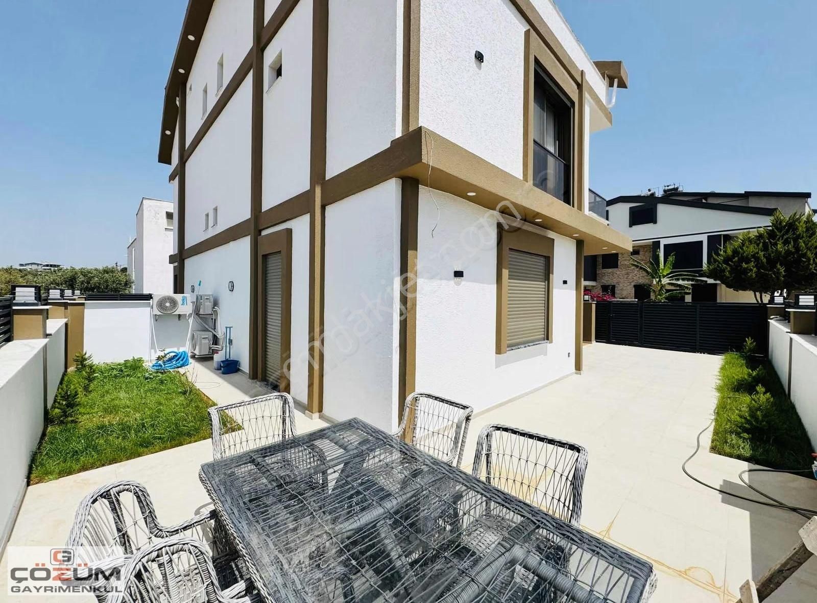 Villada Bambaşka Soluk! Lüks Eşyalı Villa - Görsel 4