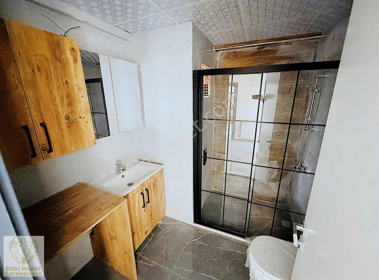 Ersü'den Gülyaka'da Sıfır 2+1 100m2 Asansörlü Otoparklı Daireler - Görsel 11