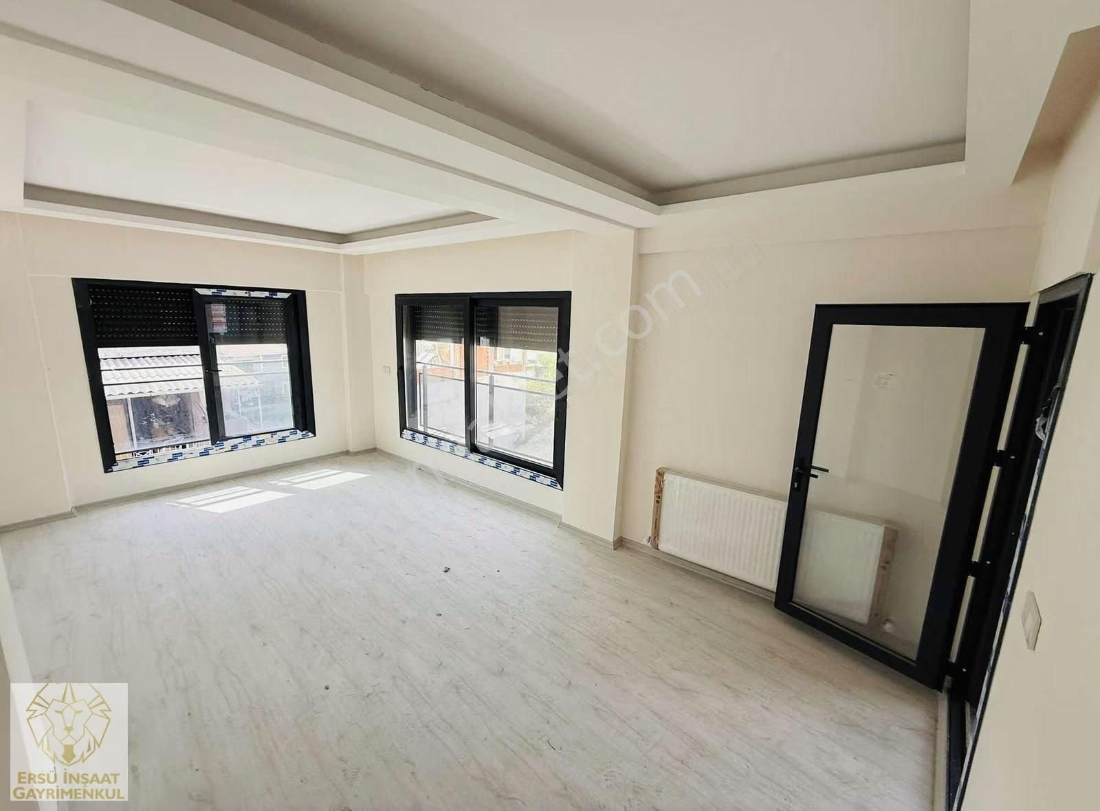 Ersü'den Gülyaka'da Sıfır 2+1 100m2 Asansörlü Otoparklı Daireler - Görsel 13