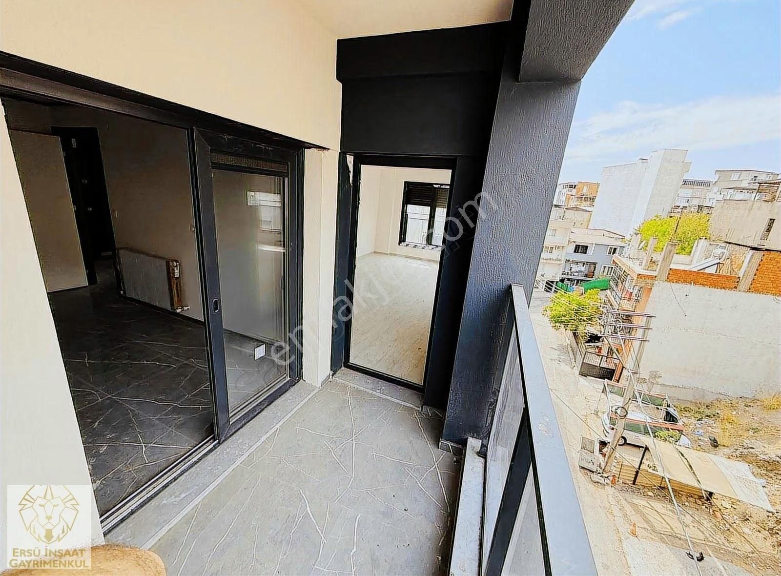 Ersü'den Gülyaka'da Sıfır 2+1 100m2 Asansörlü Otoparklı Daireler - Görsel 3