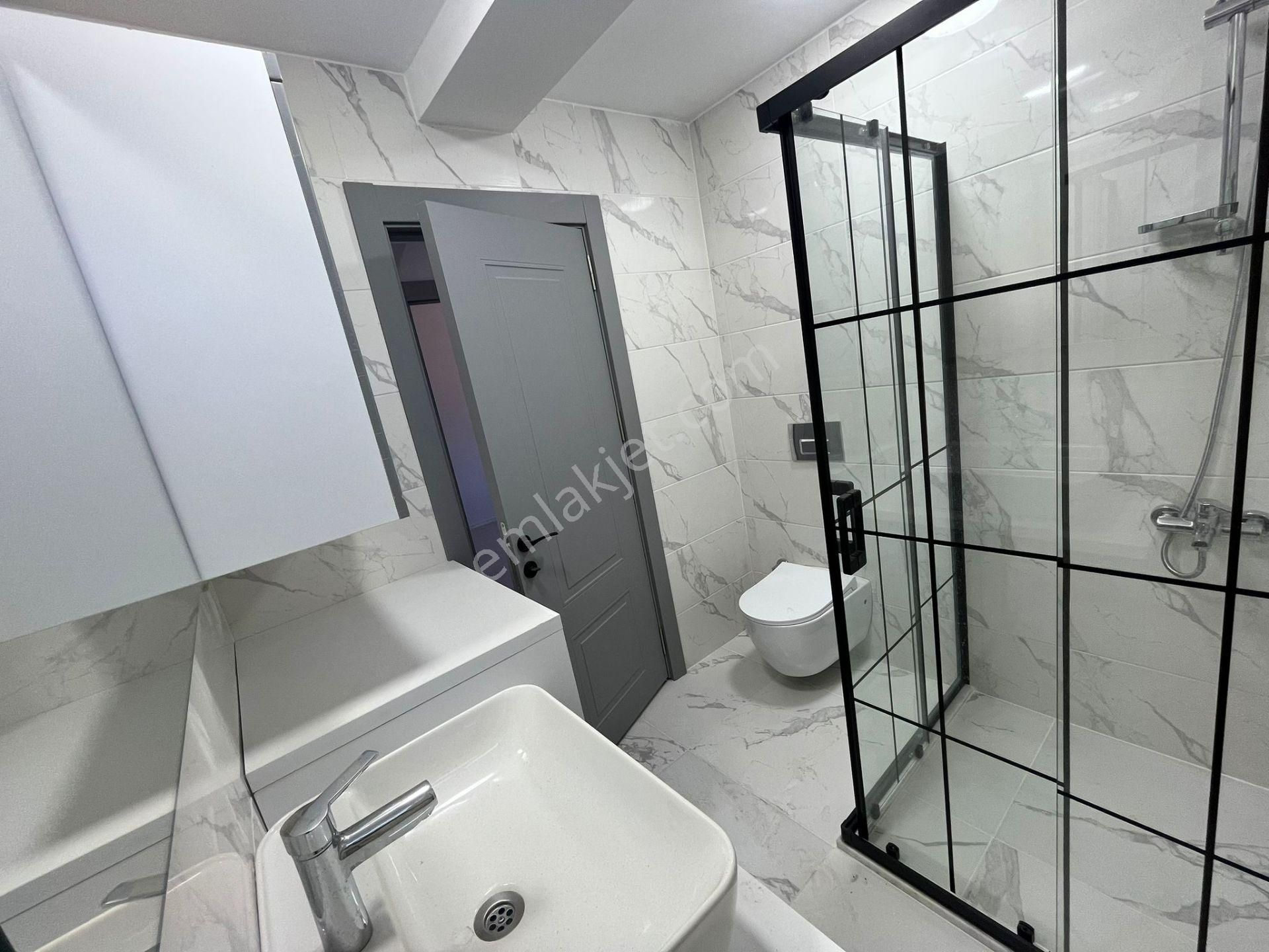 Foça Ilıpınar'da Satılık Müstakil Havuzlu Tripleks Villa - Görsel 11