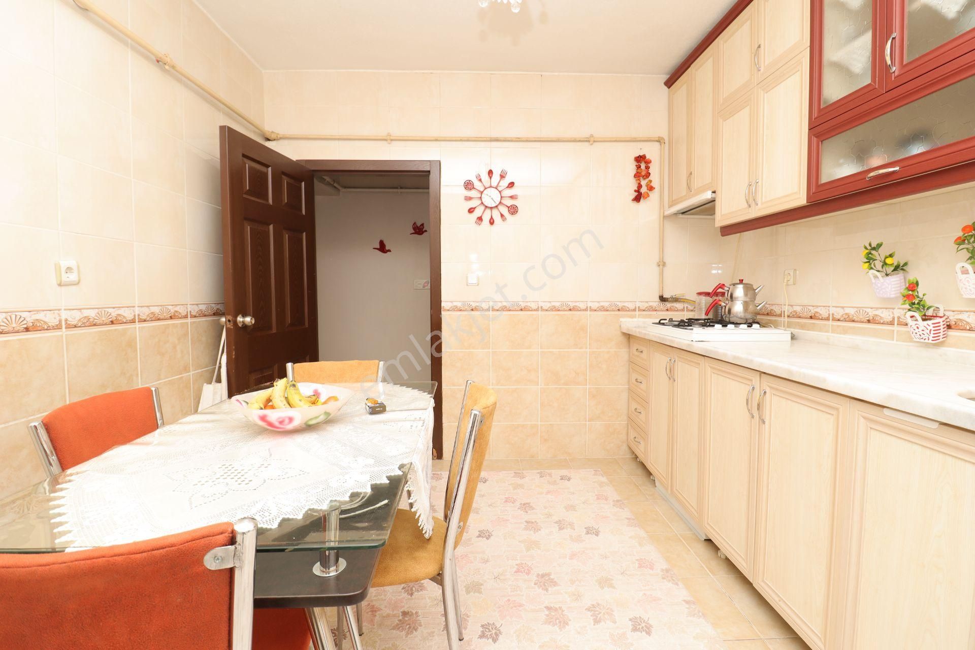 Akif'ten Ahimesut Gimsa Yakınında 3+1 Ön Cephe Satılık Daire - Görsel 5