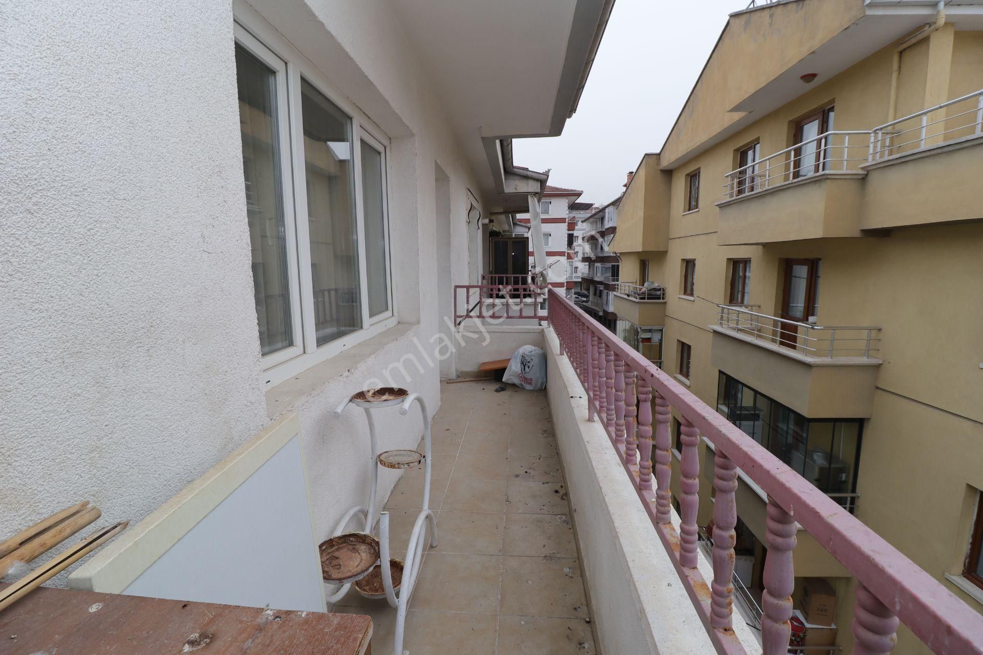 Akif'ten Ahimesut Gimsa Yakınında 3+1 Ön Cephe Satılık Daire - Görsel 10