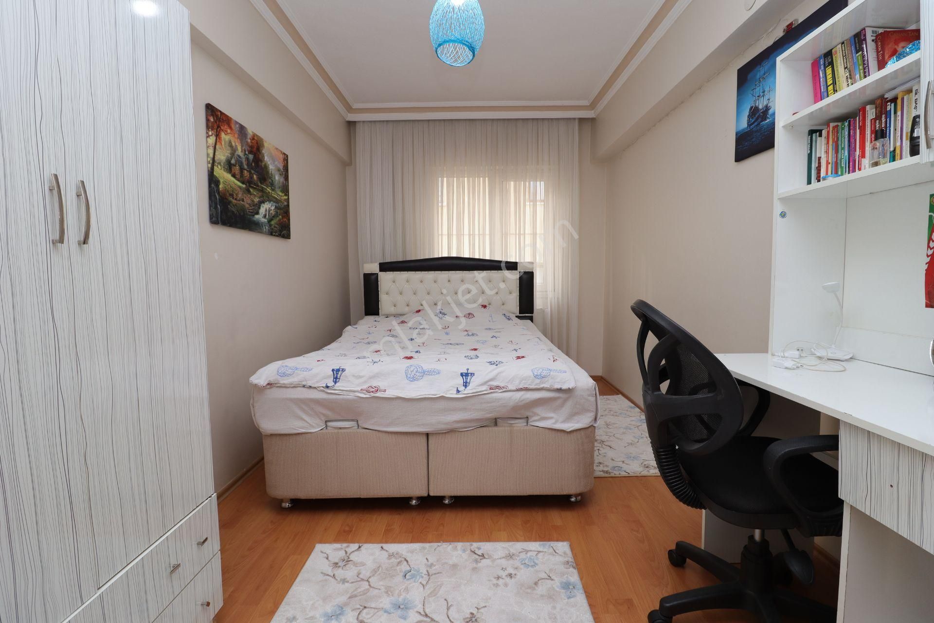 Akif'ten Ahimesut Gimsa Yakınında 3+1 Ön Cephe Satılık Daire - Görsel 20