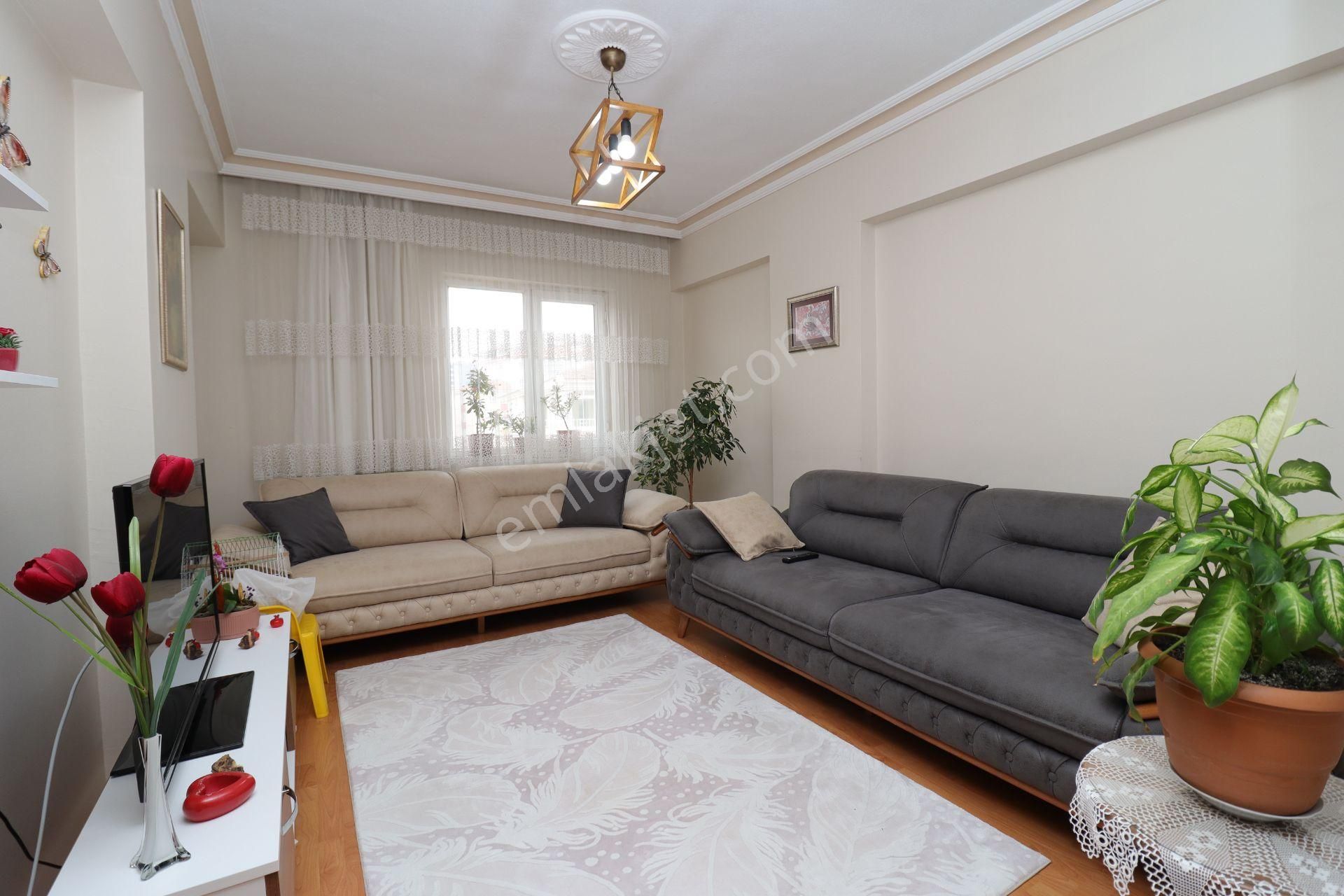 Akif'ten Ahimesut Gimsa Yakınında 3+1 Ön Cephe Satılık Daire - Görsel 12