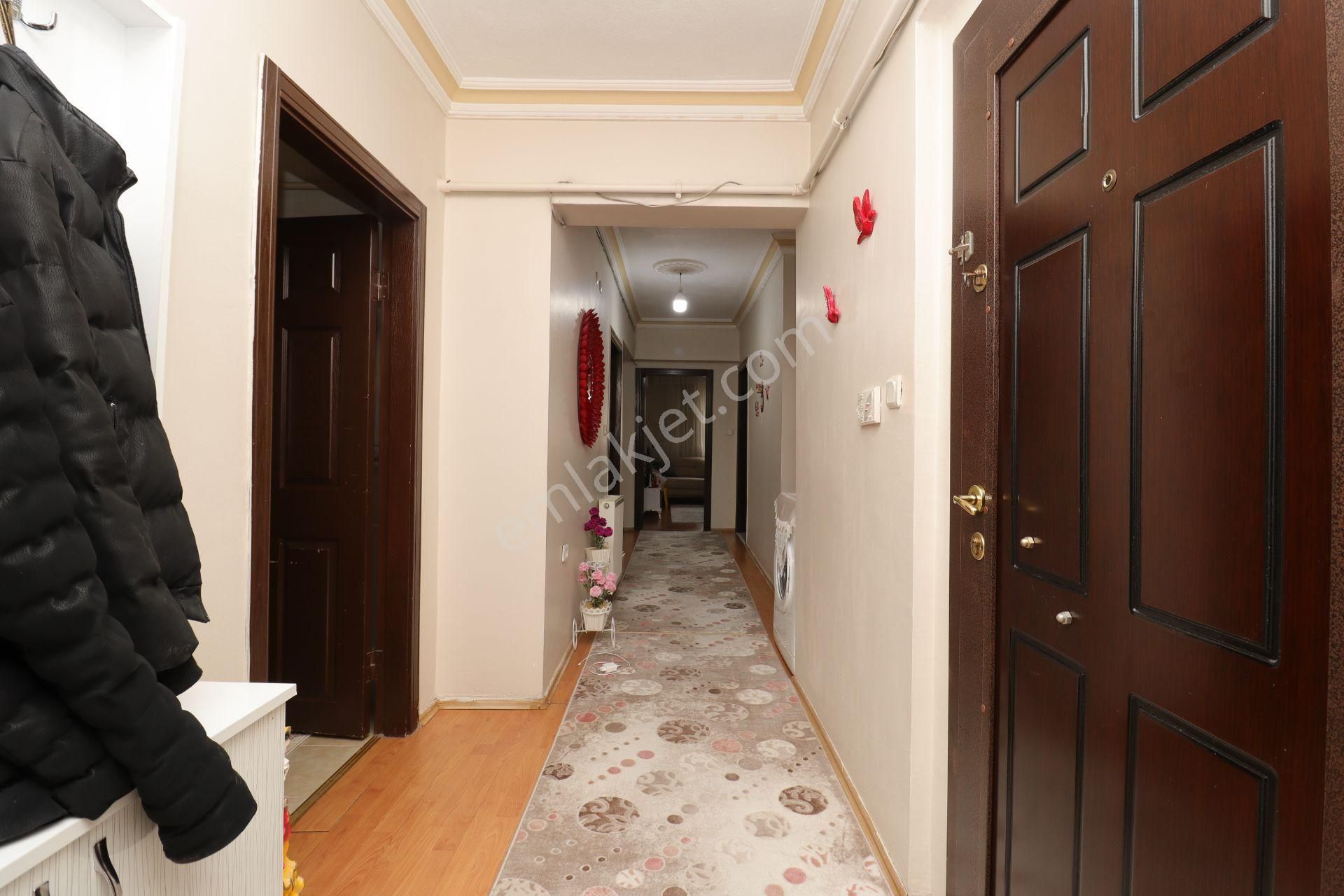 Akif'ten Ahimesut Gimsa Yakınında 3+1 Ön Cephe Satılık Daire - Görsel 14