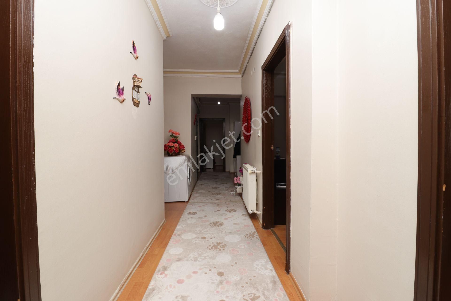 Akif'ten Ahimesut Gimsa Yakınında 3+1 Ön Cephe Satılık Daire - Görsel 15