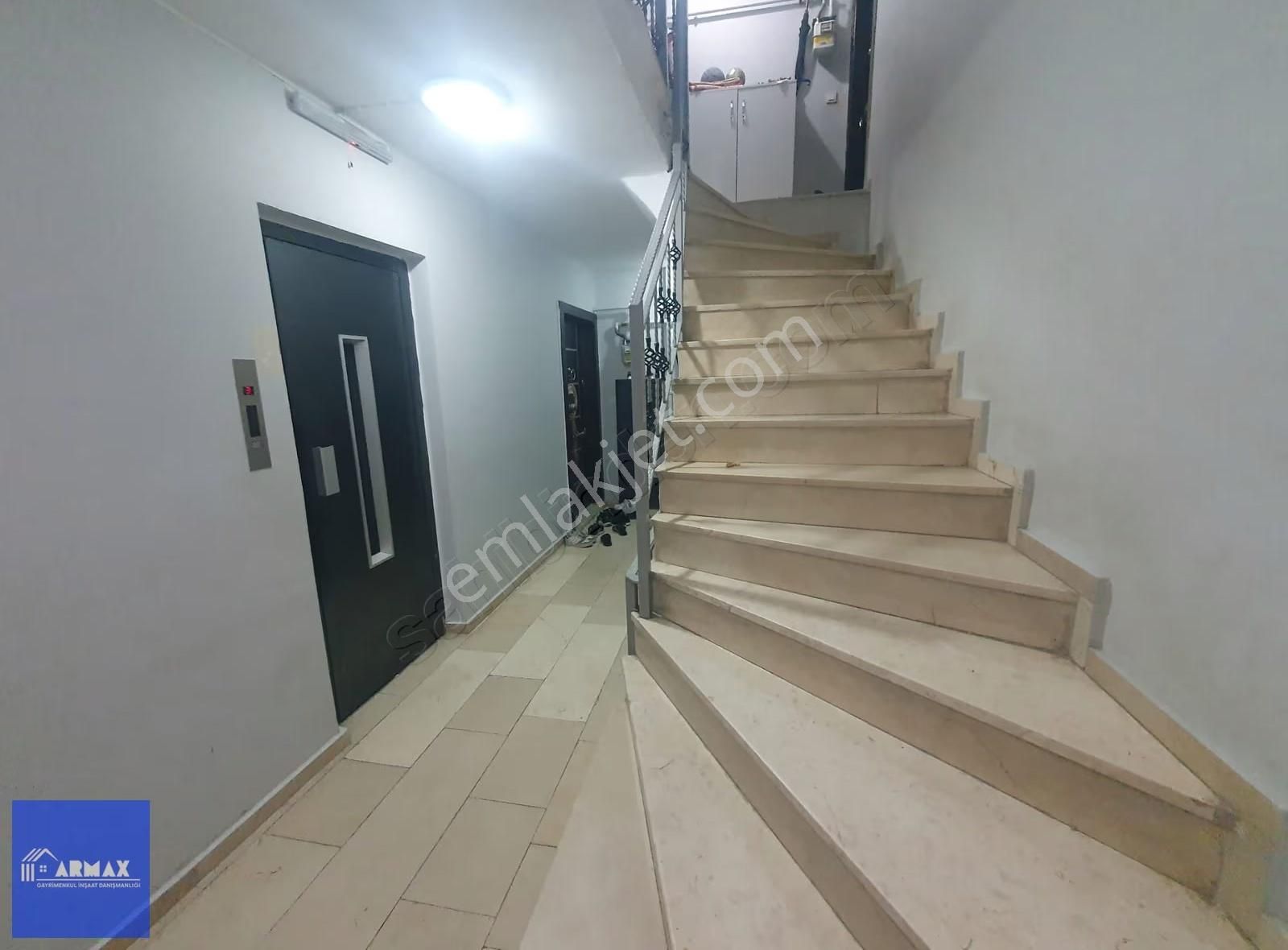 Armax't Sultangazi Mah Satılık 3+1 Daire 4.kat Kutlupark Sitesi - Görsel 8