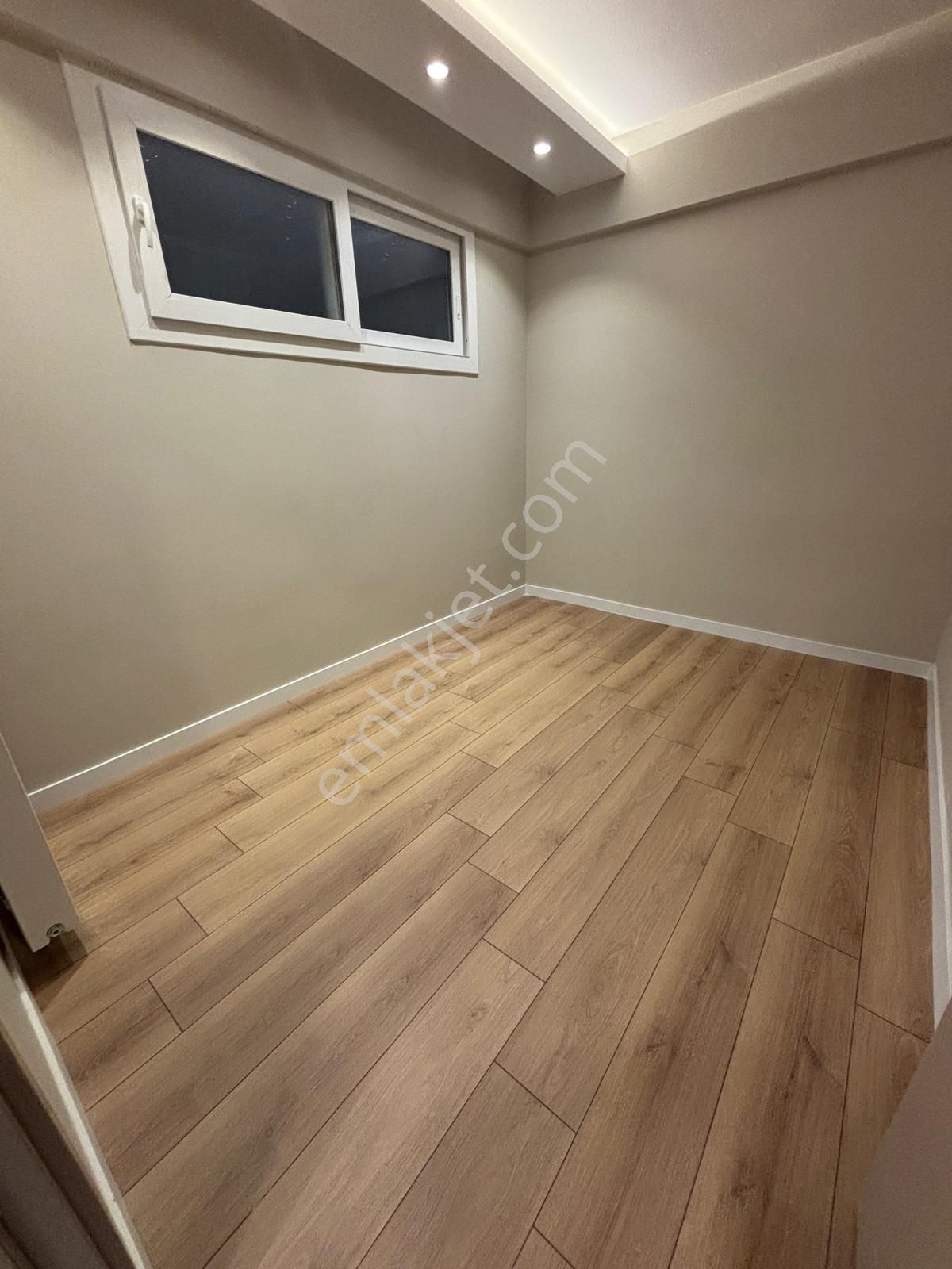 Asilden Amerikan Koleji Yakını Full Tadilatı Satılık 3+1 - Görsel 10