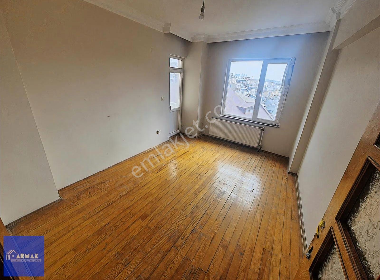 Eyüp Rami Yenimahallede 3+2 Haliç Manzaralı 220 M2 Dublex Daire - Görsel 34