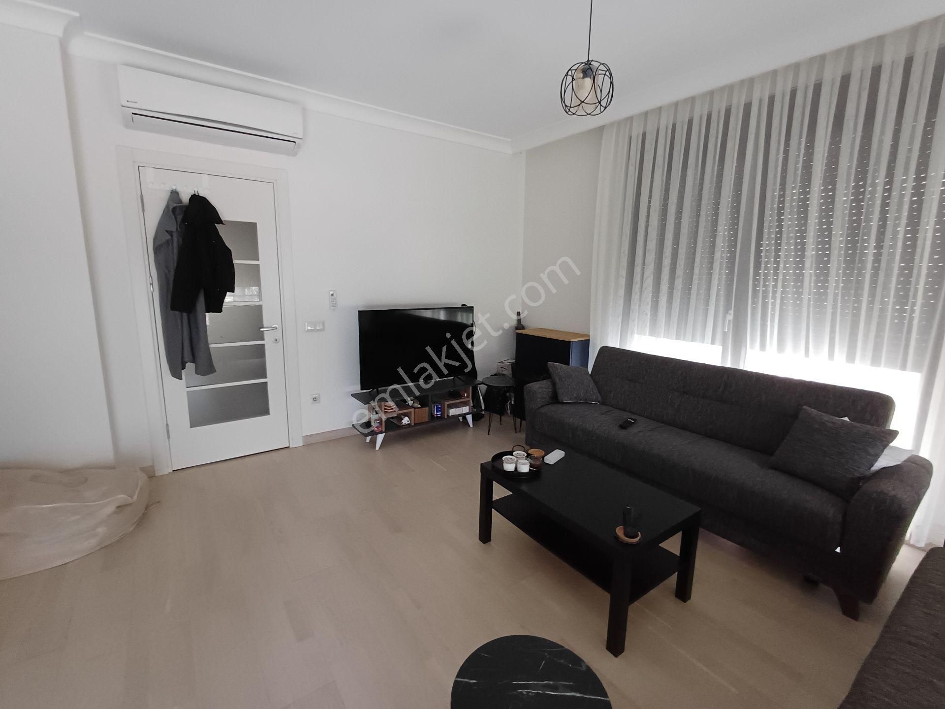 Fenerbahçe'de Yeni Binada Sahile Yakın 2+1 Satılık Keyifli Daire - Görsel 19