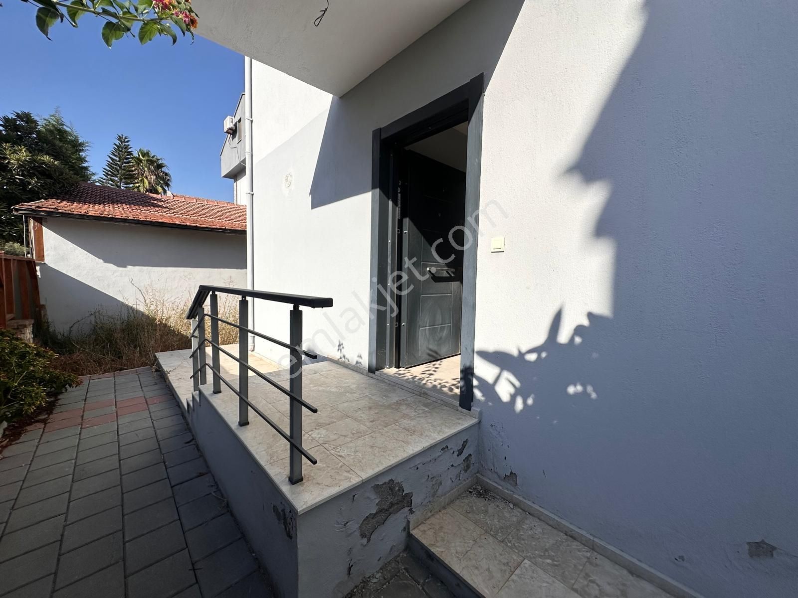 Stop’tan Çalış Plajına 200m.mesafede Tripleks Villa - Görsel 20