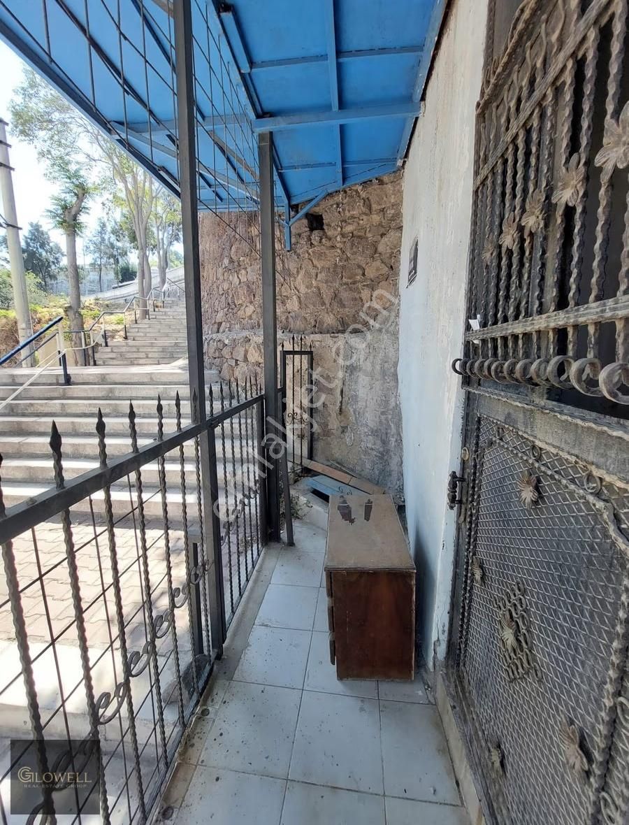 Konak Da Körfez Manzaralı Ara Kat Daire - Görsel 3