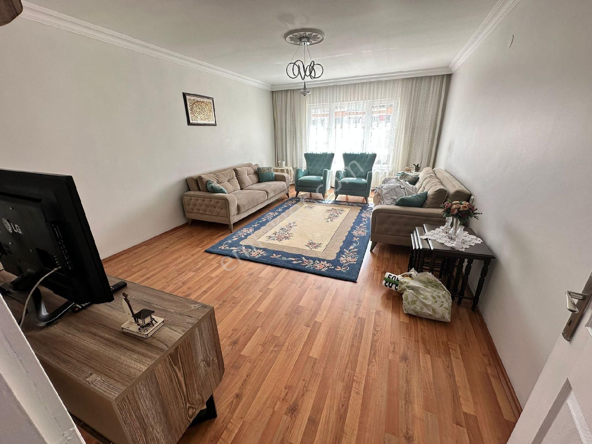 Satılık 3+1 Ebeveyn Banyolu Daire - Görsel 3