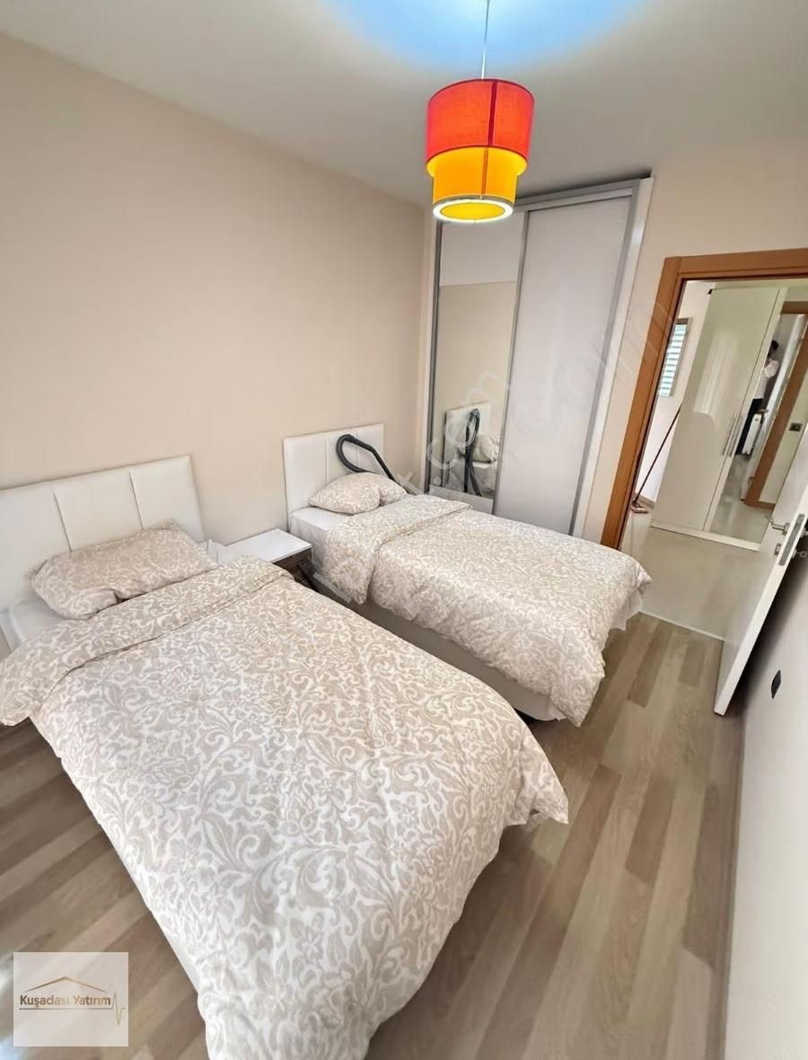 Kuşadası Ege Mah Arakat Doğalgazlı Güvenlikli Havuzlu Sitede 3+1 - Görsel 12