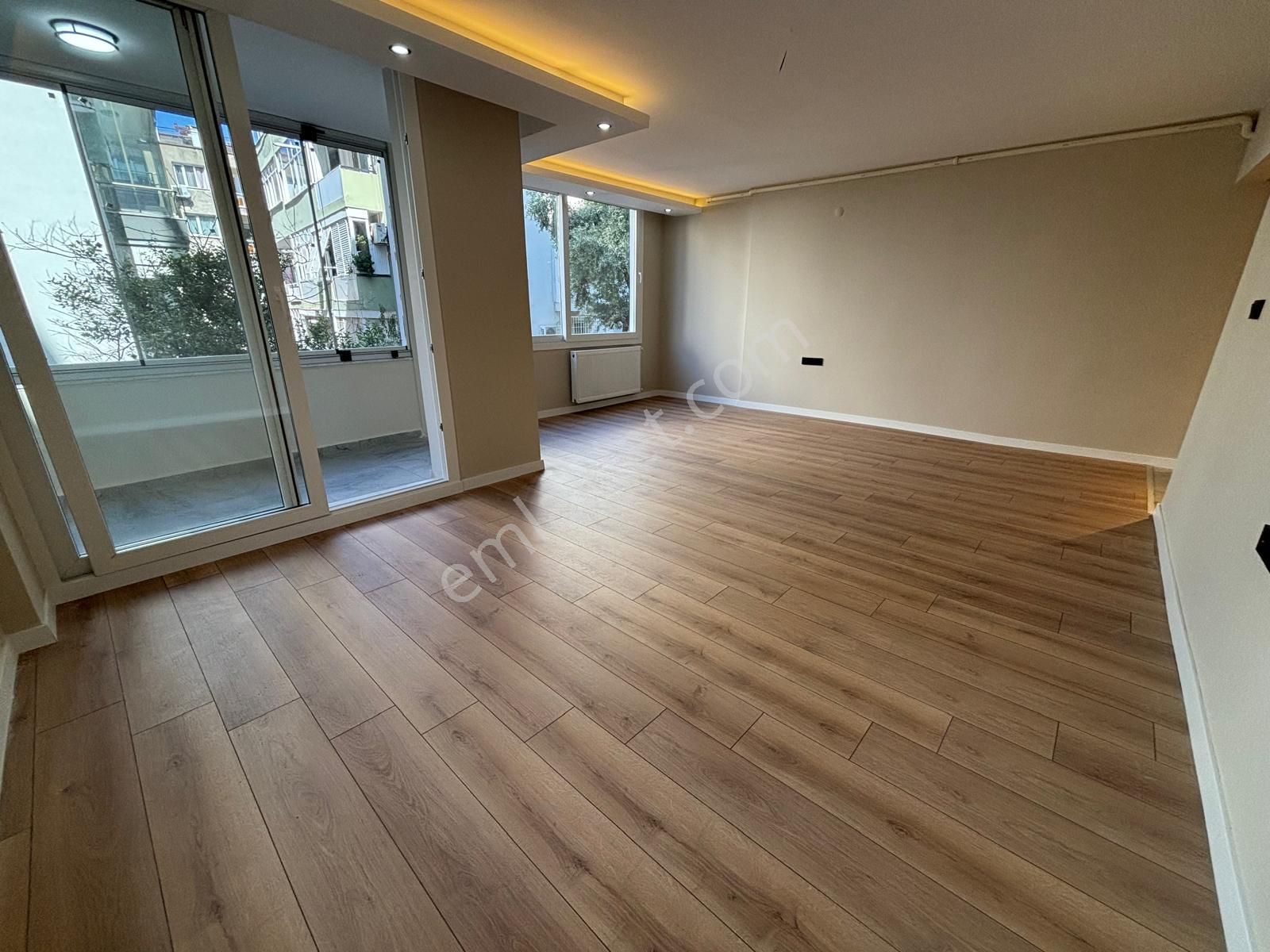 Asilden Hatay, Arap Hasan'da Full Tadilatlı Satılık 3+1 Daire - Görsel 9