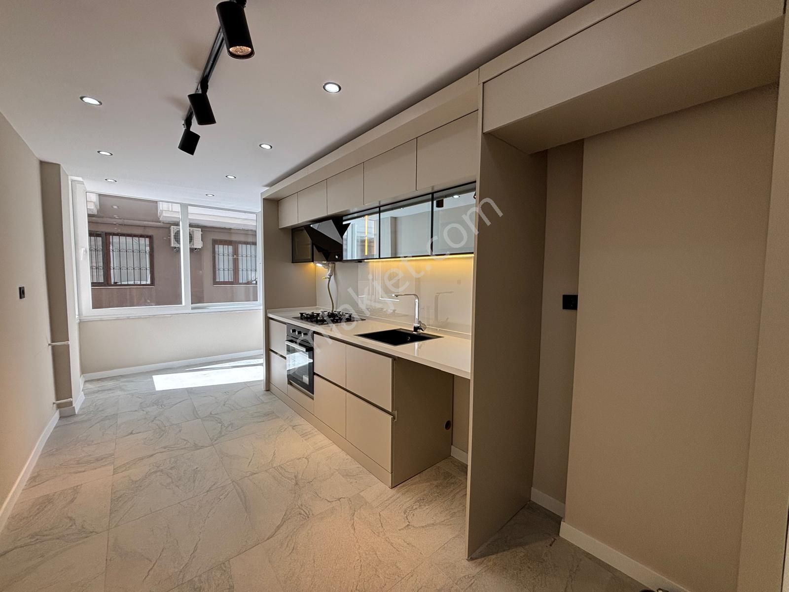 Asilden Hatay, Arap Hasan'da Full Tadilatlı Satılık 3+1 Daire - Görsel 7