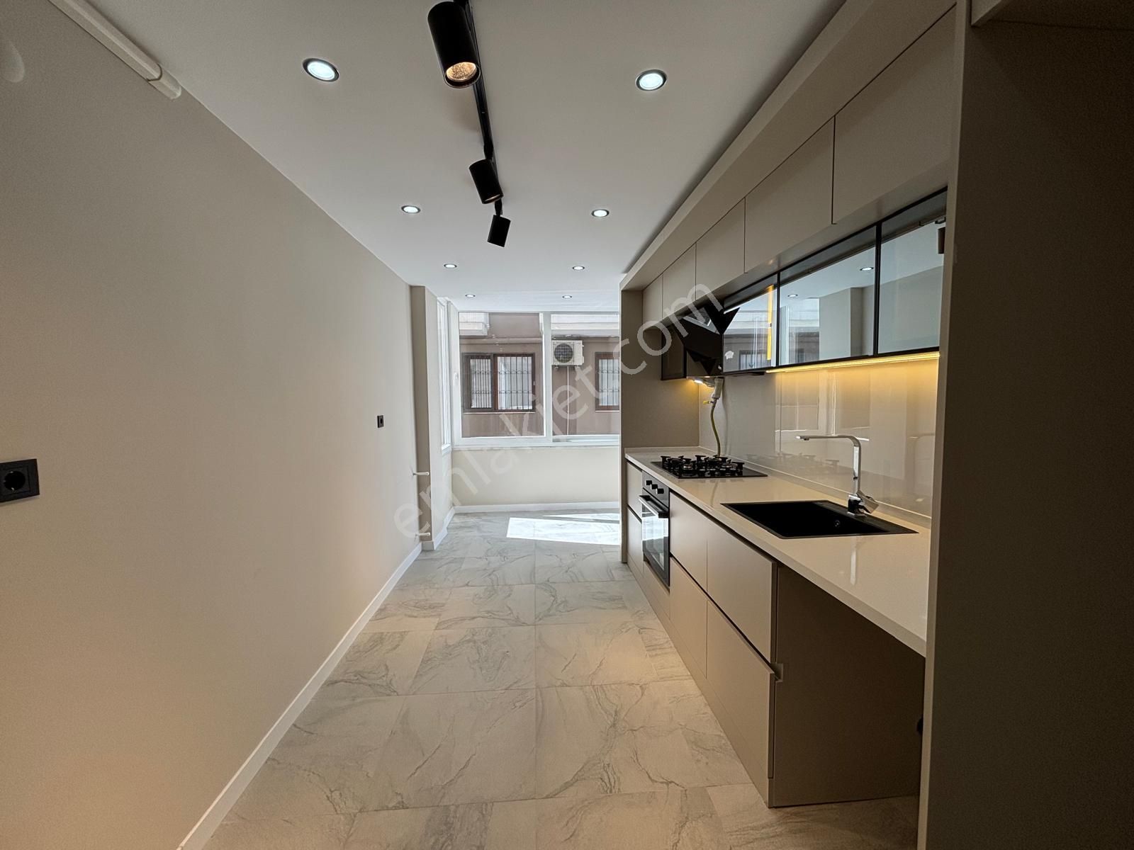 Asilden Hatay, Arap Hasan'da Full Tadilatlı Satılık 3+1 Daire - Görsel 2