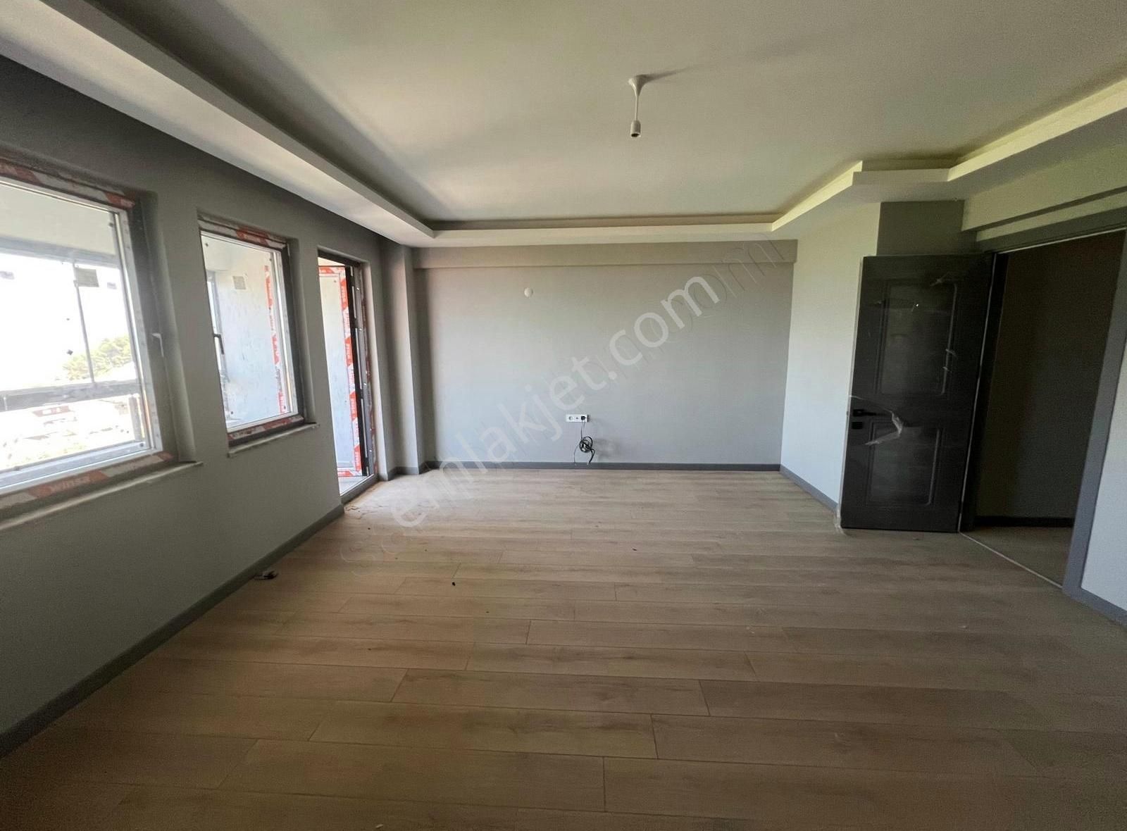 Gemlik Umurbey Köyünde Deniz Manzaralı Dubleks 4+1 Daire - Görsel 4