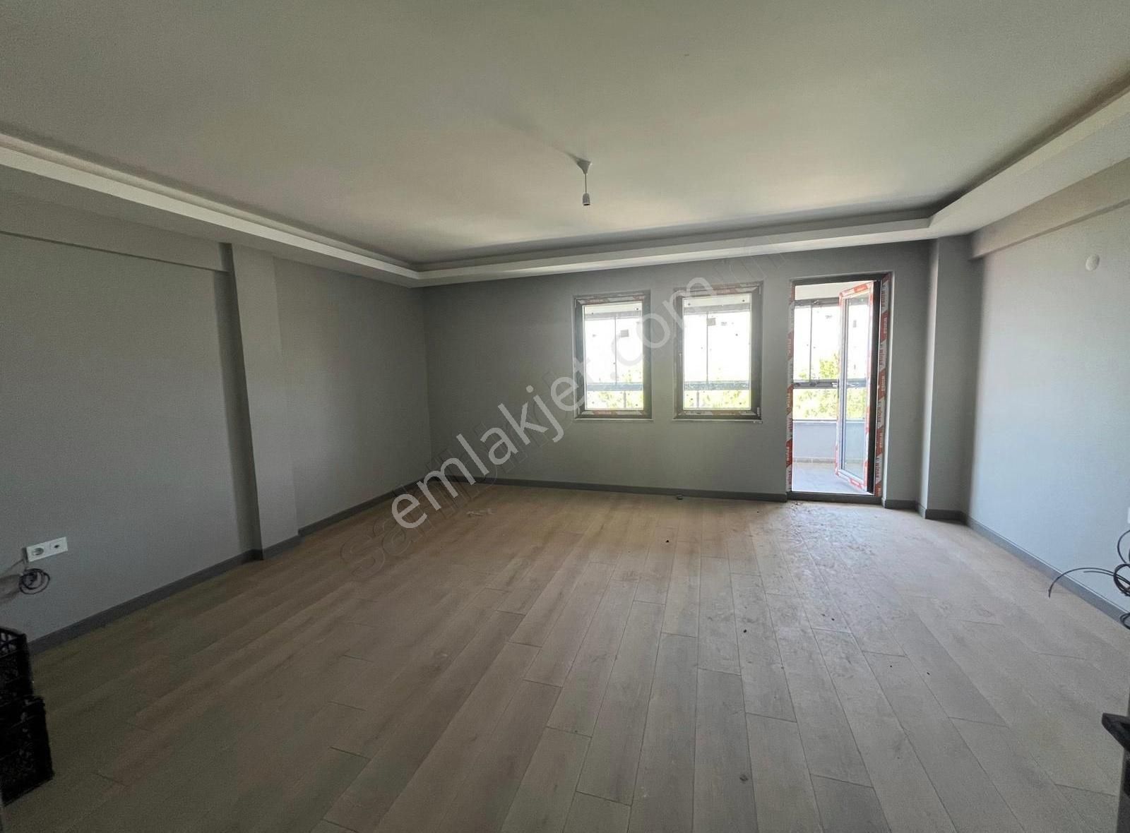 Gemlik Umurbey Köyünde Deniz Manzaralı Dubleks 4+1 Daire - Görsel 2