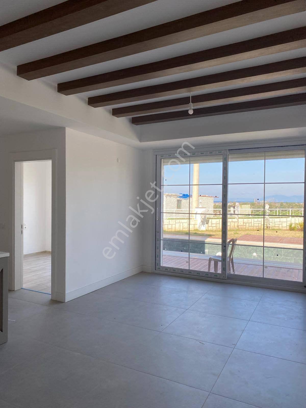 Kuşadası Davutlarda 4+1 Özel Havuzlu Sıfır Satılık Villa - Görsel 16